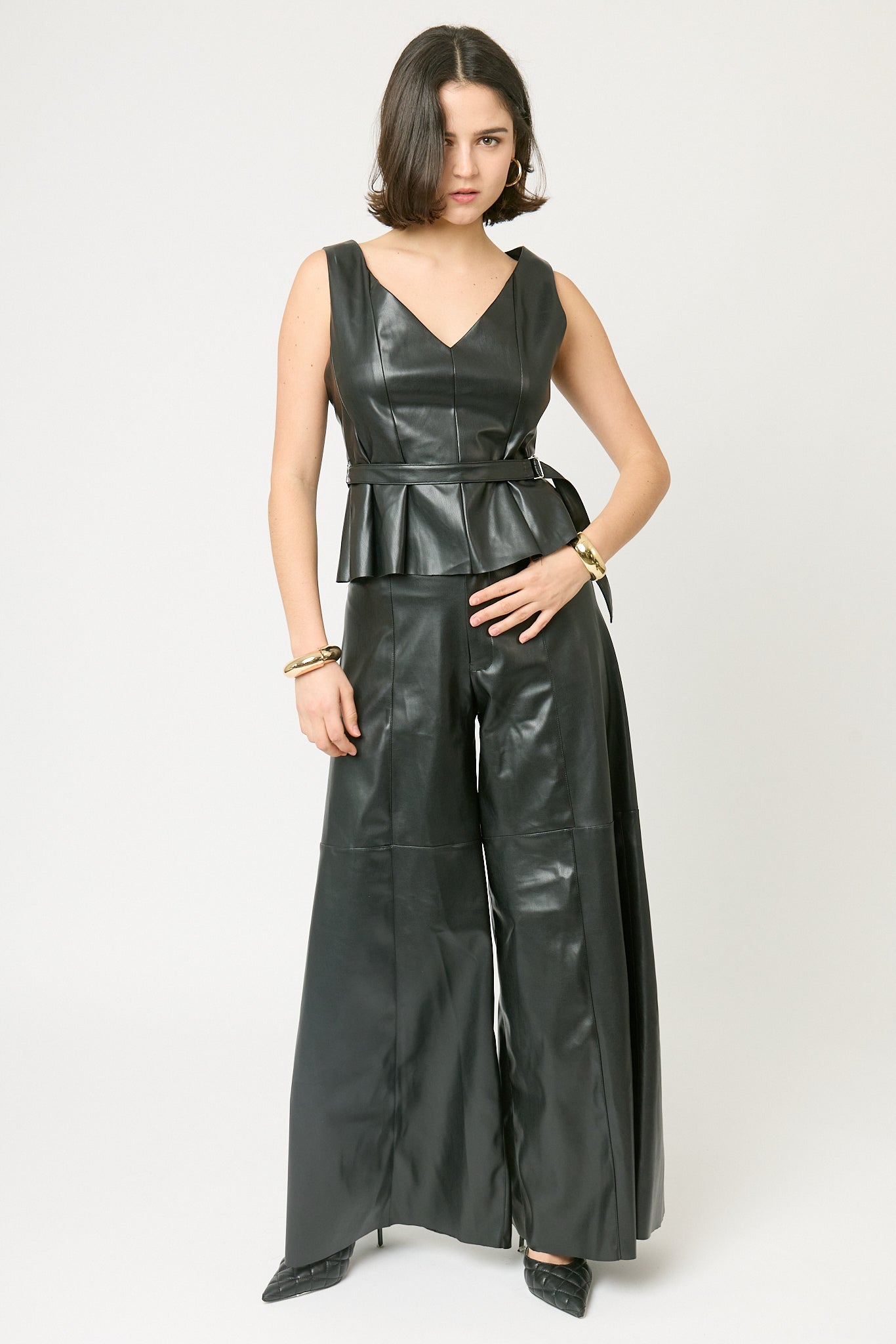 Pantalón ancho efecto piel