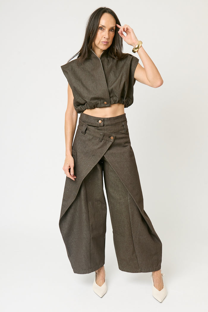 #color_brown