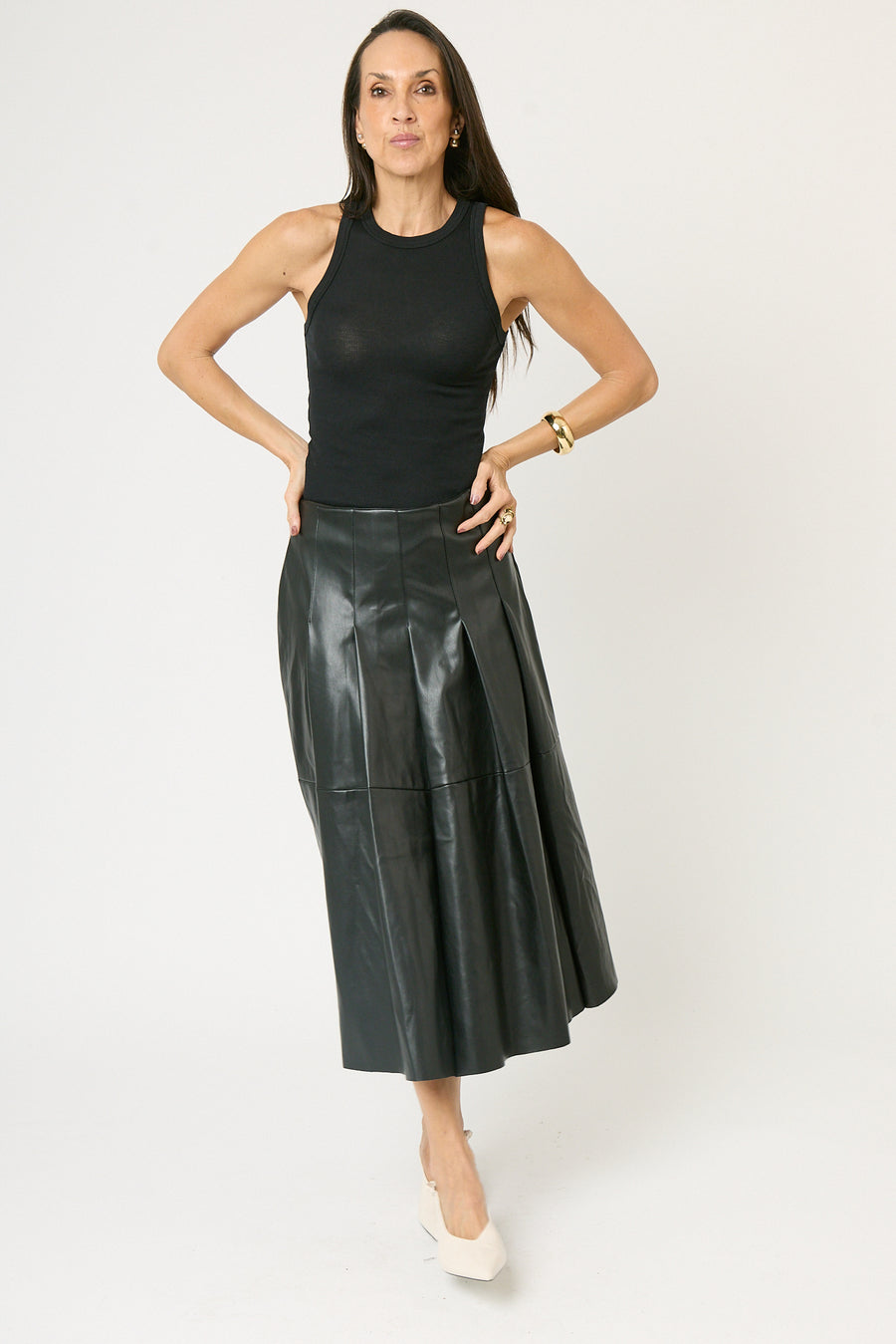 Falda larga pliegues efecto piel